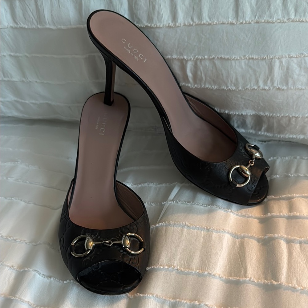 GUCCI Black Leather High Heel Sandals w/ iconic G logo pattern & Horsebit Detail